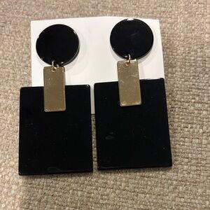 SHEIN Black and Gold Geometric Earrings